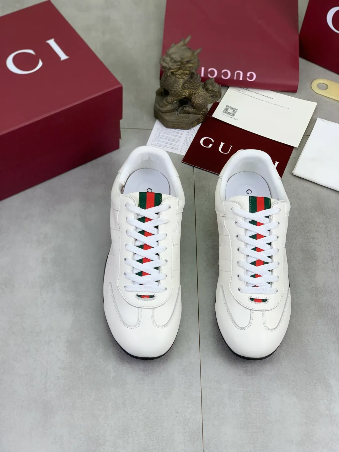 Men's shoes 💰P542 💰[New model] 🆘 The latest model from Gucci's official website 🎁Classic casual and fashionable men's shoes 👟Breaking hot model 💥The style is simple and elegant, exclusive for trendy men. Unique official website's latest brand elements 👑Gucci original decoration, fashionable and generous, the fabric is made of original soft calfskin➕Comfortable soft pigskin lining ✅The official website specifies wear-resistant rubber outsole_full of elasticity, classic model taken in real life🎬Color: 5️⃣colors available😍Number: 35-44